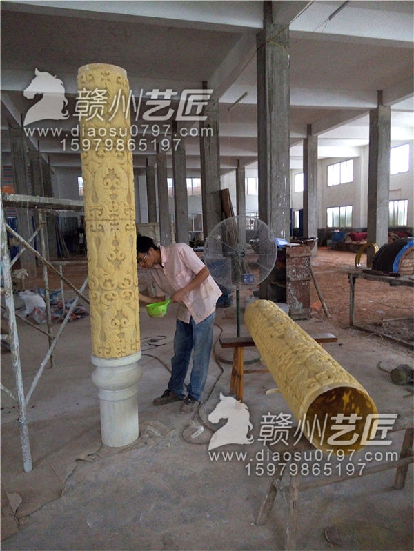 砂岩柱体雕花装饰件