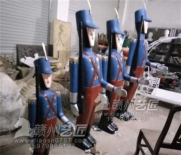 玻璃钢士兵雕塑