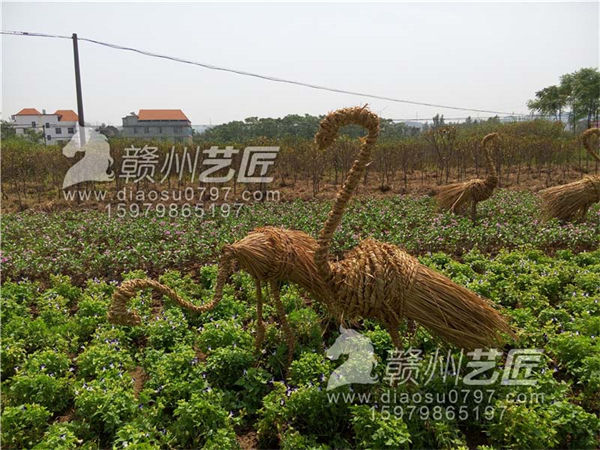 稻草雕塑制作