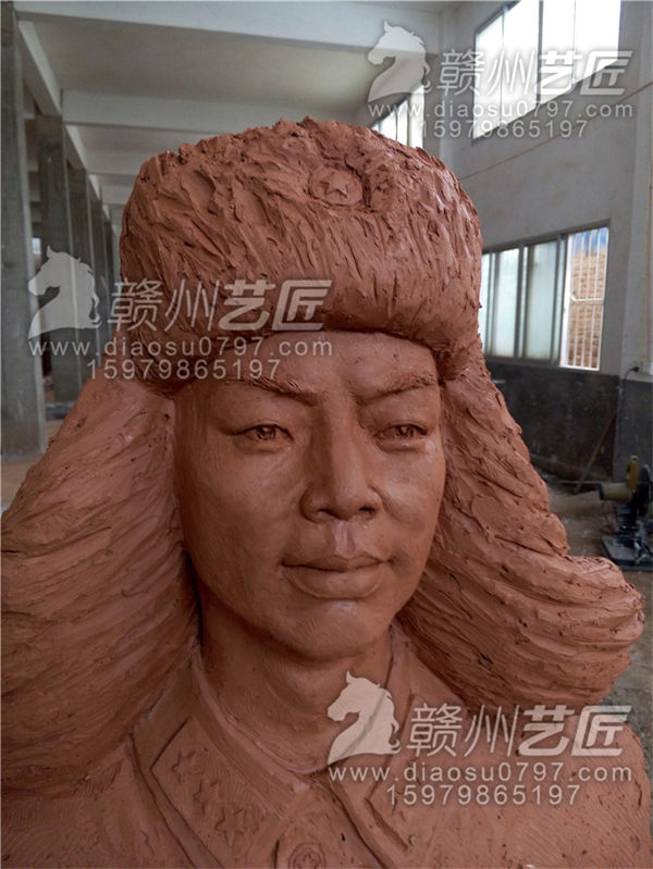 赣州艺匠雕塑雷锋泥搞