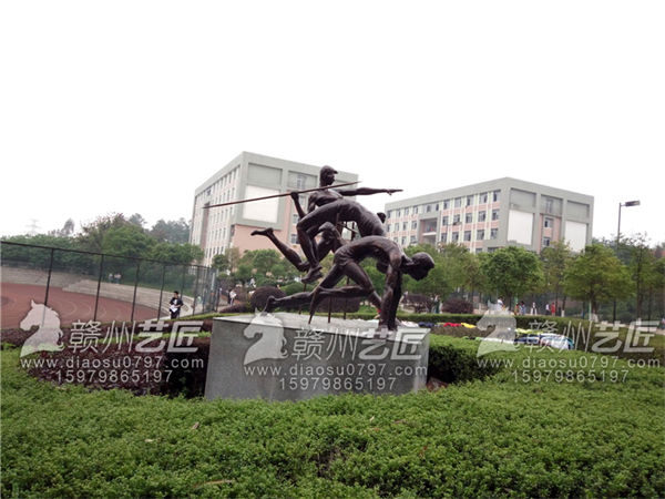 赣州体育雕塑