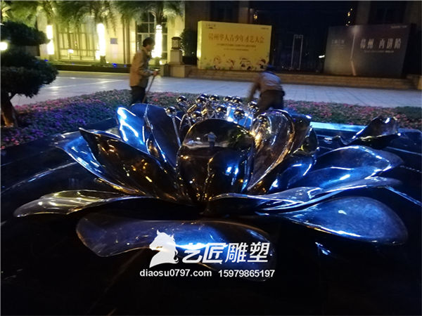 赣州不锈钢雕塑厂