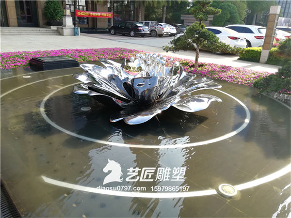 赣州不锈钢雕塑