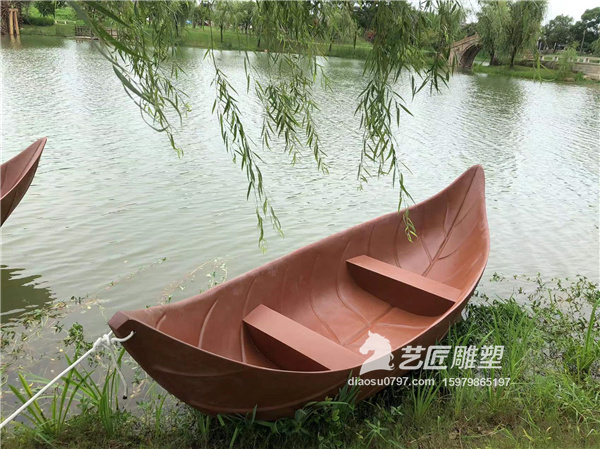 船雕塑