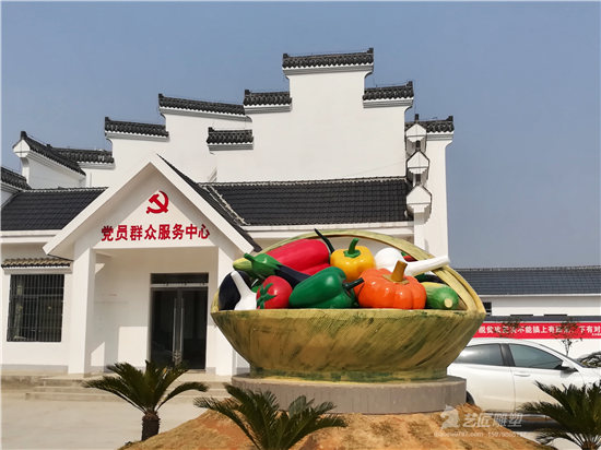 赣县五云村委会雕塑